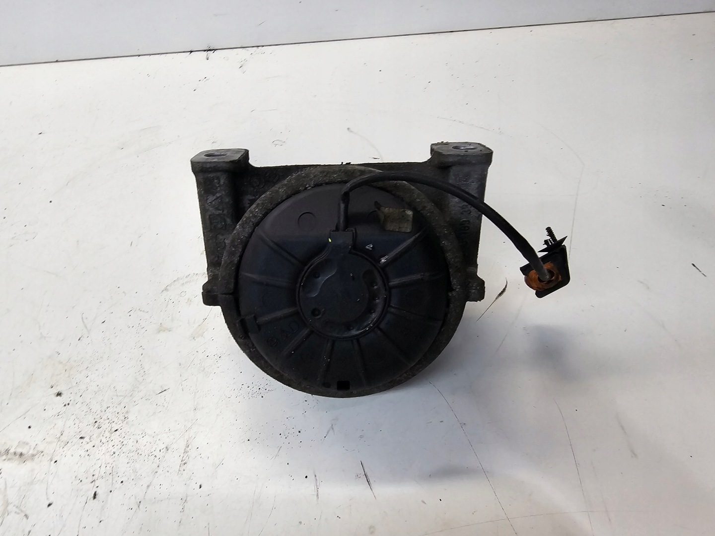 engine mount Z with the sensor AUDI A4 B8 A5 Q5 8K0199381JR