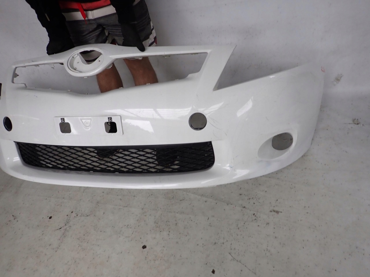 TOYOTA AURIS and LIFT 09- bumper front front