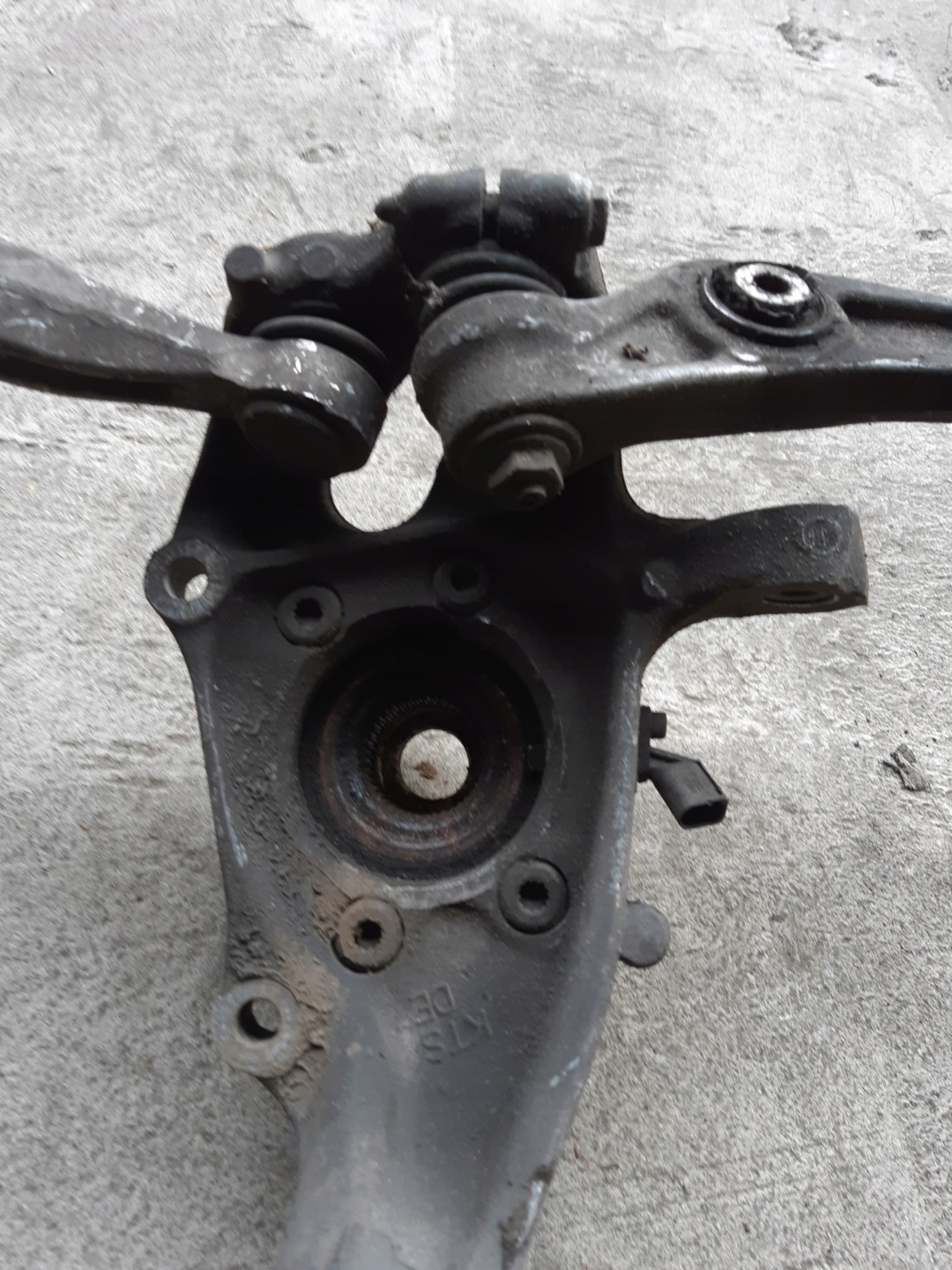 AUDI A4 B8 A5 8T A6 C7 A7 swing right right front 8K0407258S