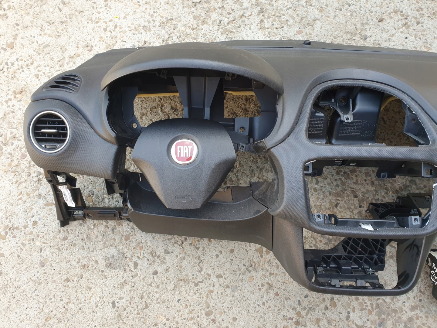 dashboard instrument panel airbags FIAT PUNTO EVO 2013- LIFT