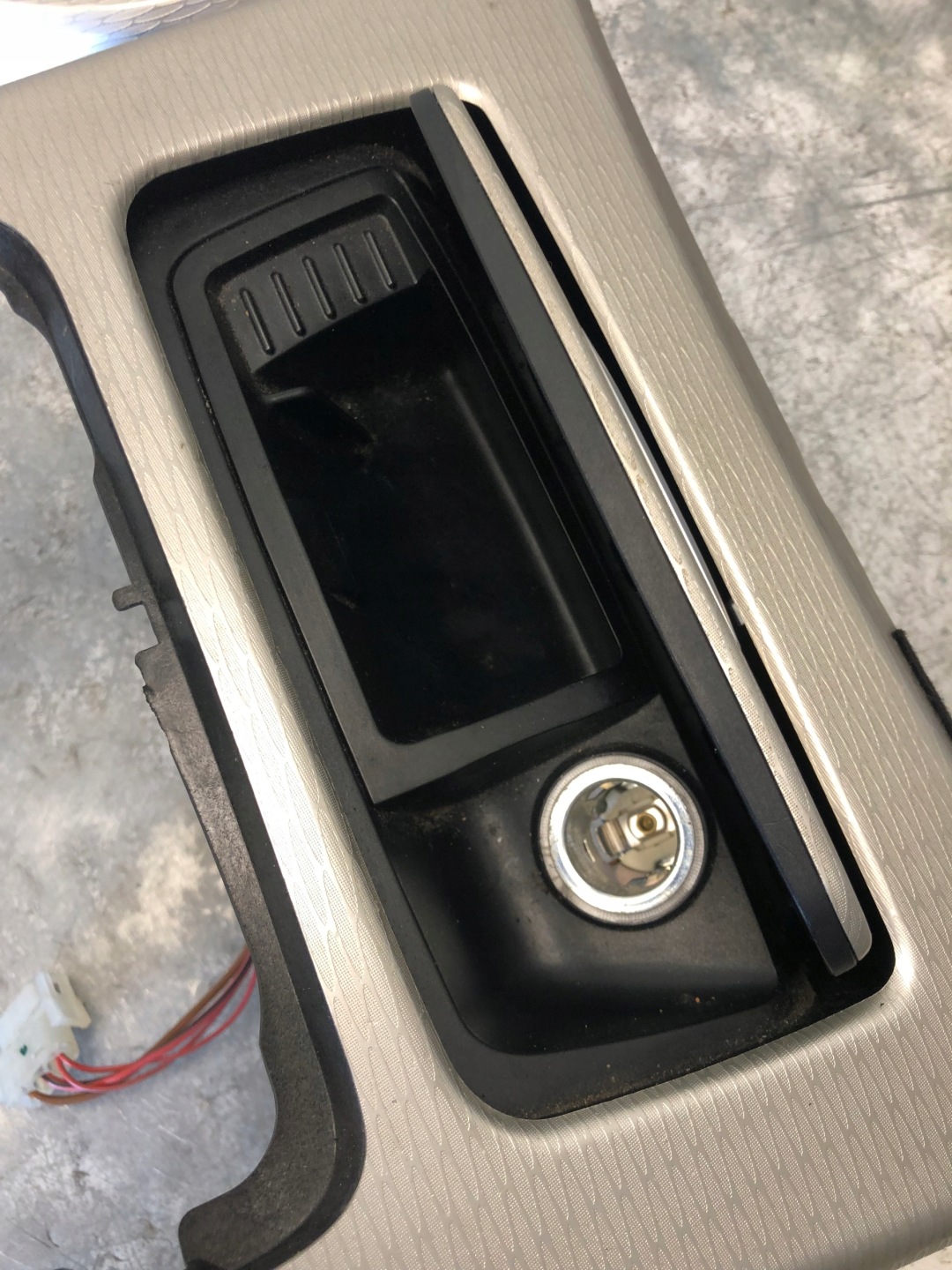 lišta DEKOR KRATKI klími BMW E91 KOMPLET