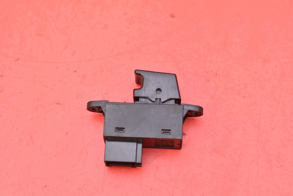 switch lifting windows right front 118403759 BAIC BEIJING X3 LIFT 19