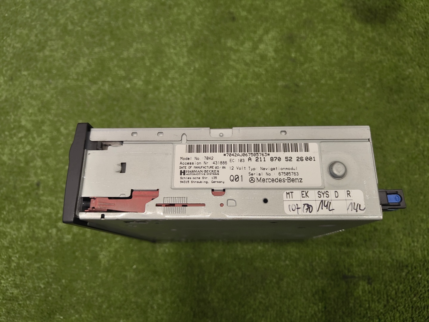 MERCEDES BENZ W211 player navigation devices A2118705226