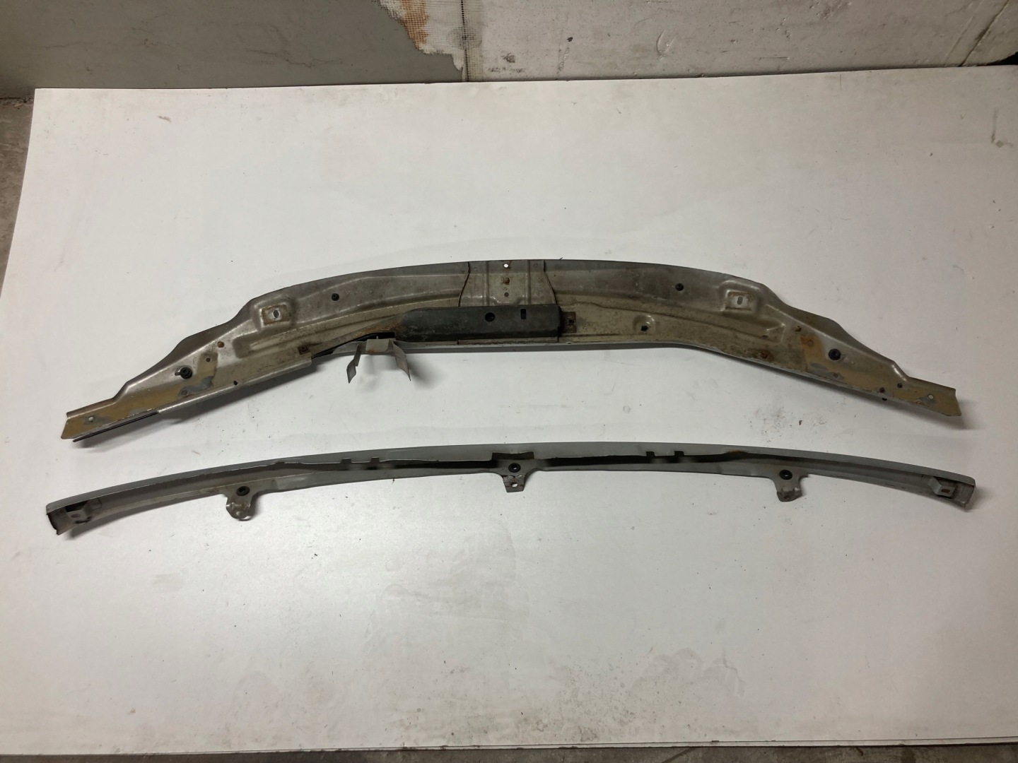 pillar upper sider tension belt LDV MAXUS 04-09r.
