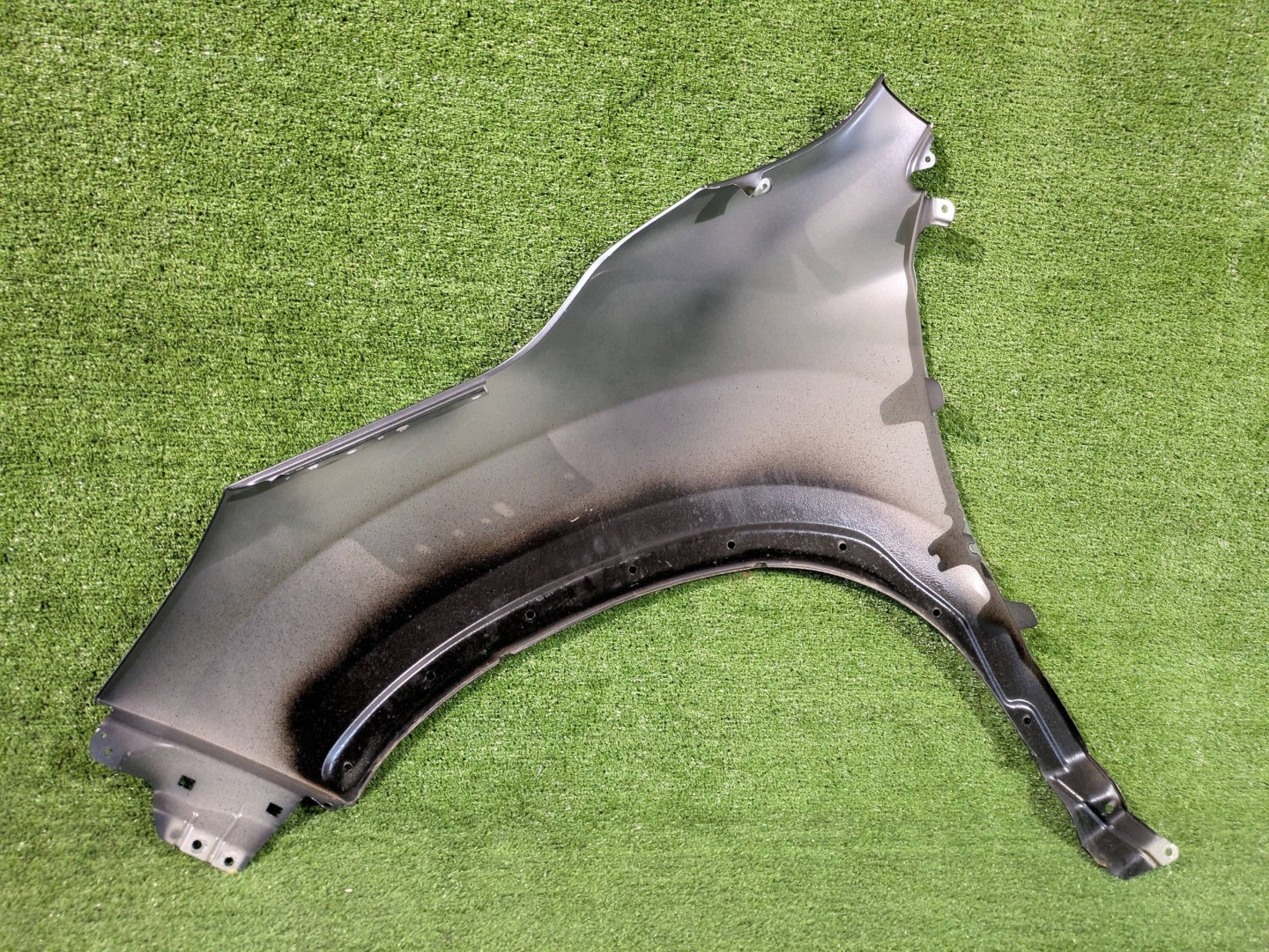fender front right front SUBARU FORESTER V NR.B675