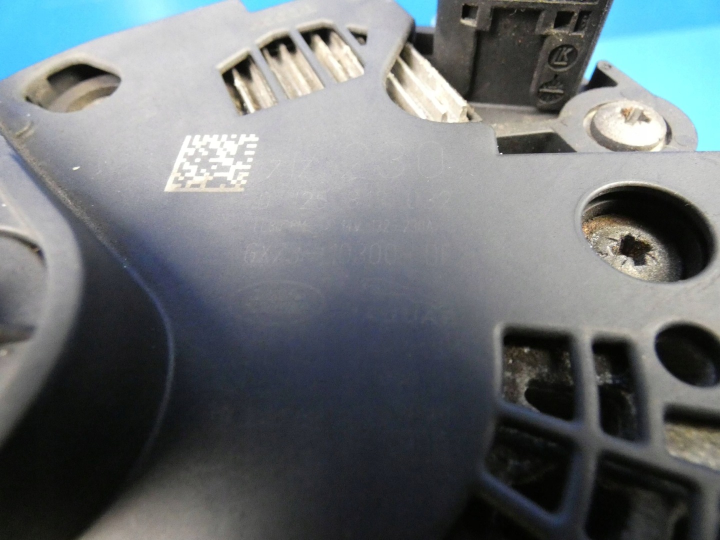 JAGUAR XF II X260 XE X760 2.0 D ALTERNATOR