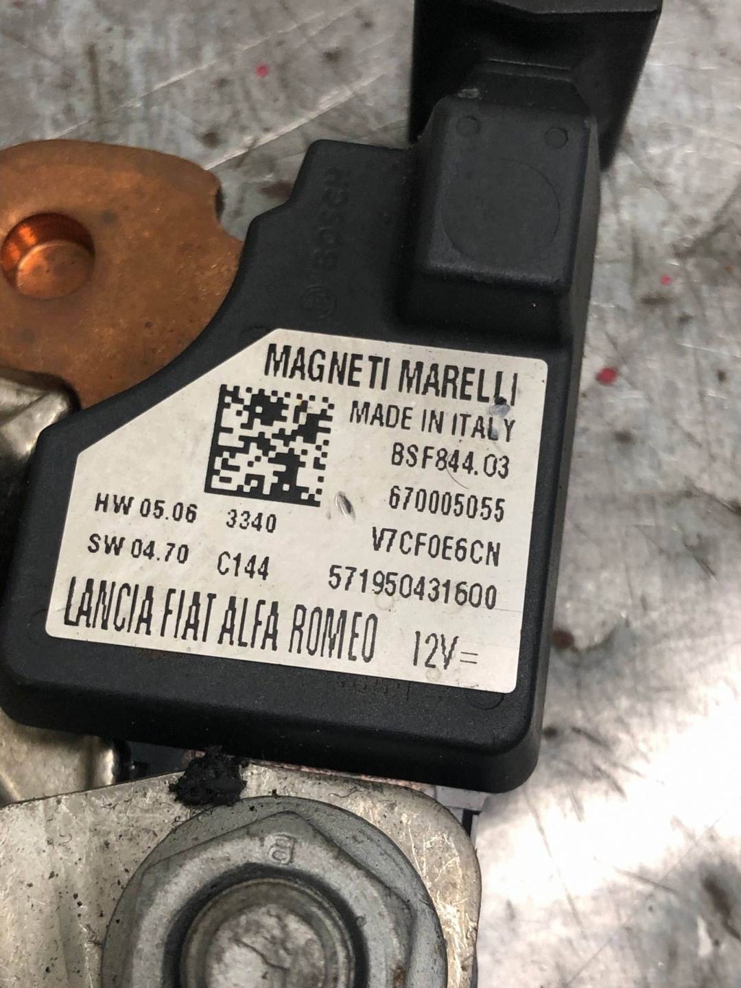 Batteriemanagement Sensor MASERATI QUATTROPORTE VI 670005055