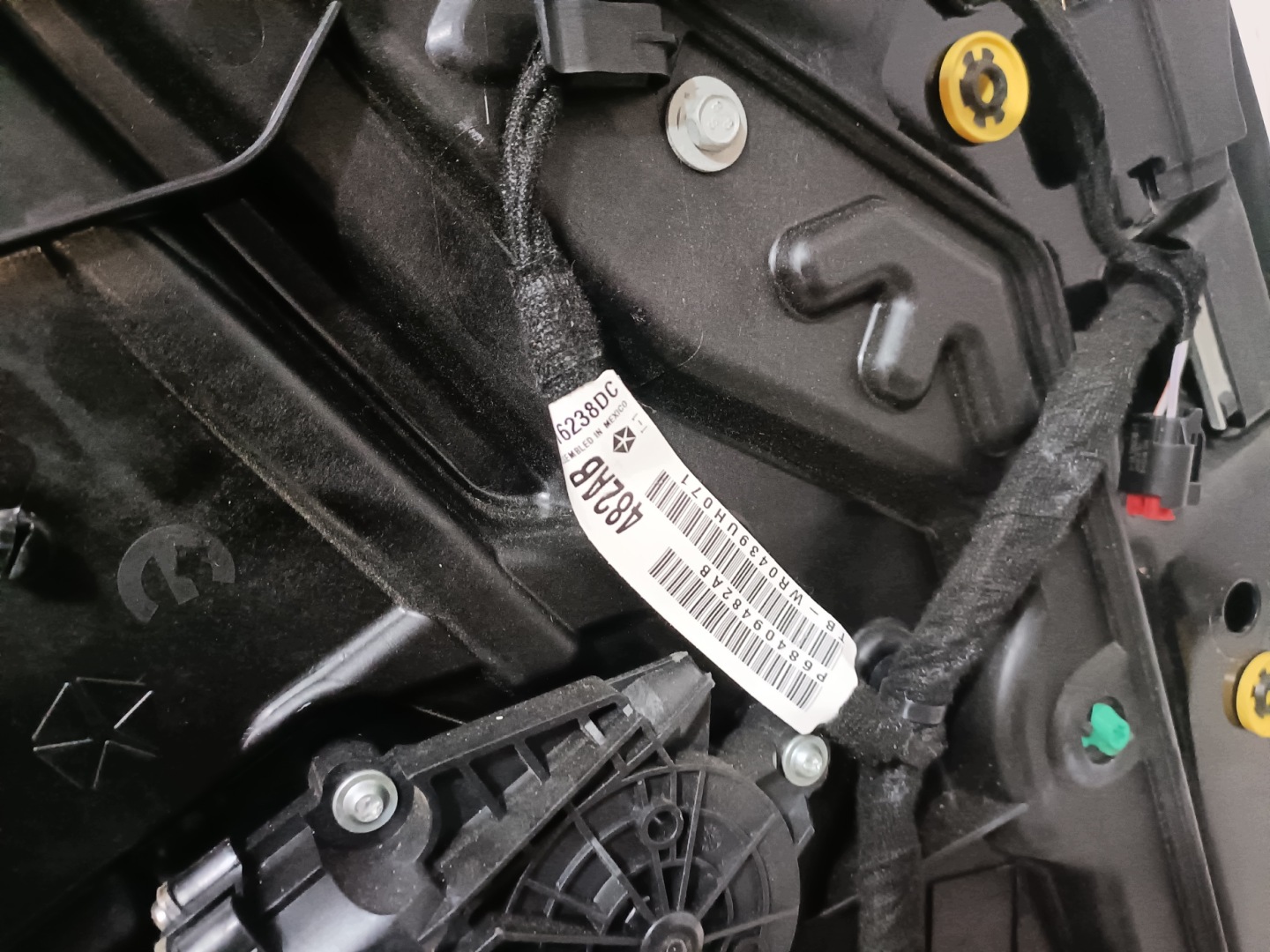 DODGE CHARGER 2019- door left rear part rear. PX8 complete