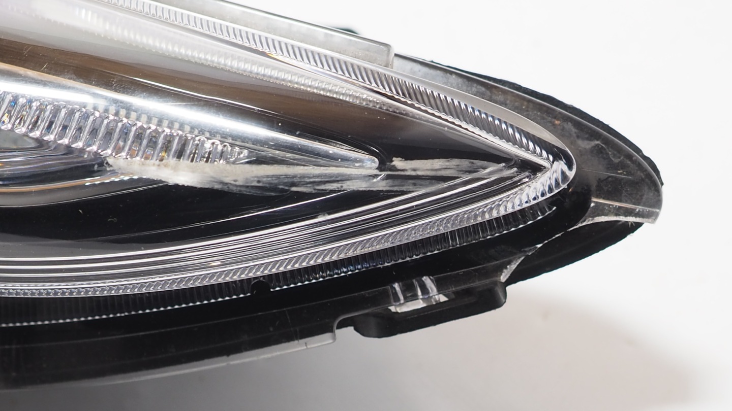 Hyundai Kona LED DRL right front 92208-J90