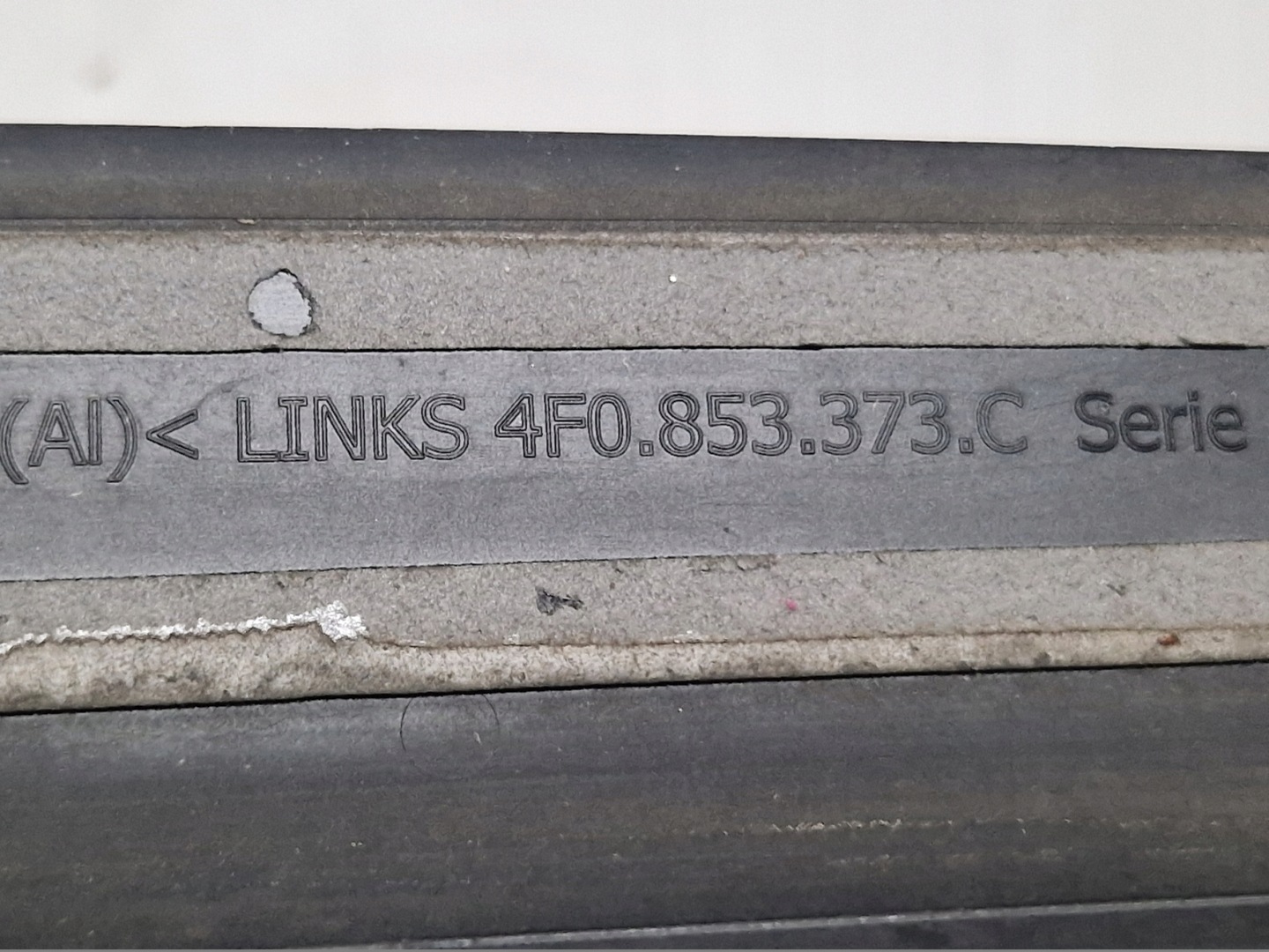 moulding cap left front front AUDI A6 C6 A6C6 S-LINE 4F0853373F