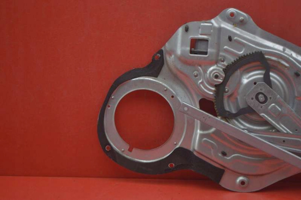 window regulator left front EU 82470-3U110 KIA SPORTAGE 3 III 10-14