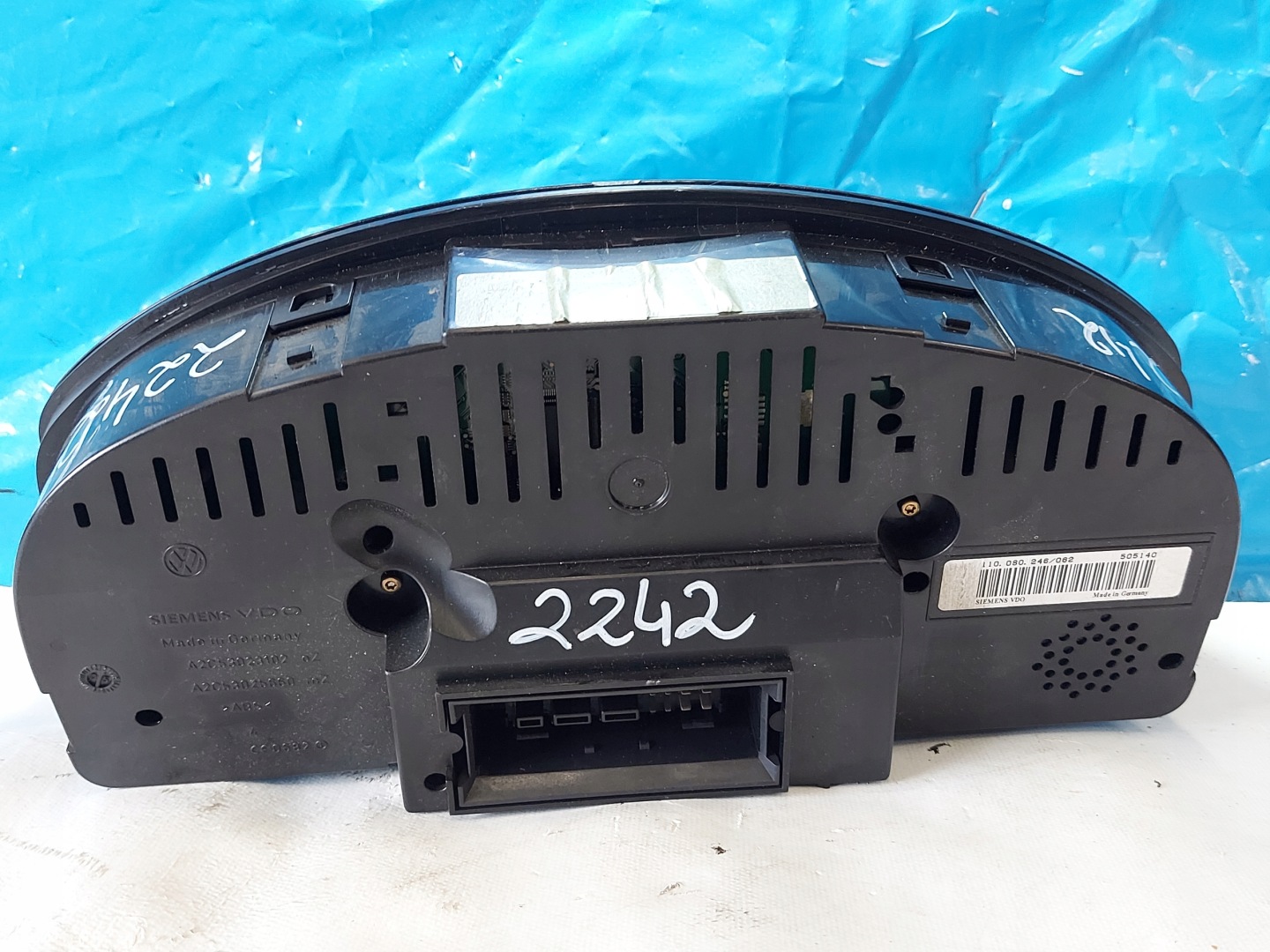 dials clock VW GOLF V 1.9 TDI 1K0920851P