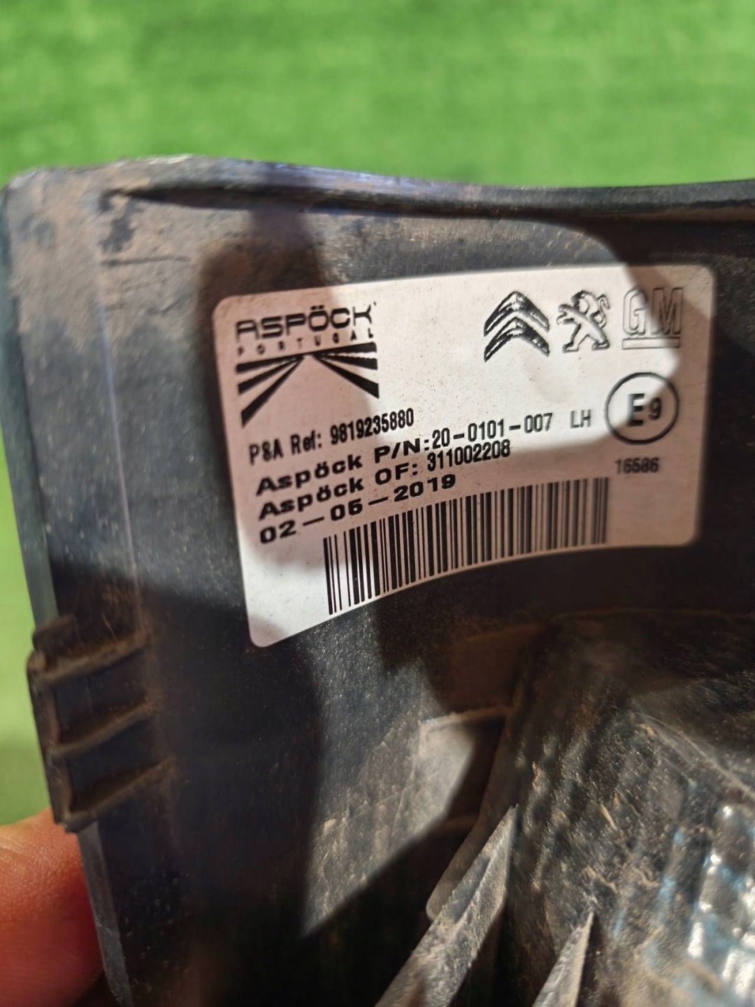 light rear rear part CITROEN BERLINGO IV OPEL COMBO E NR.L164
