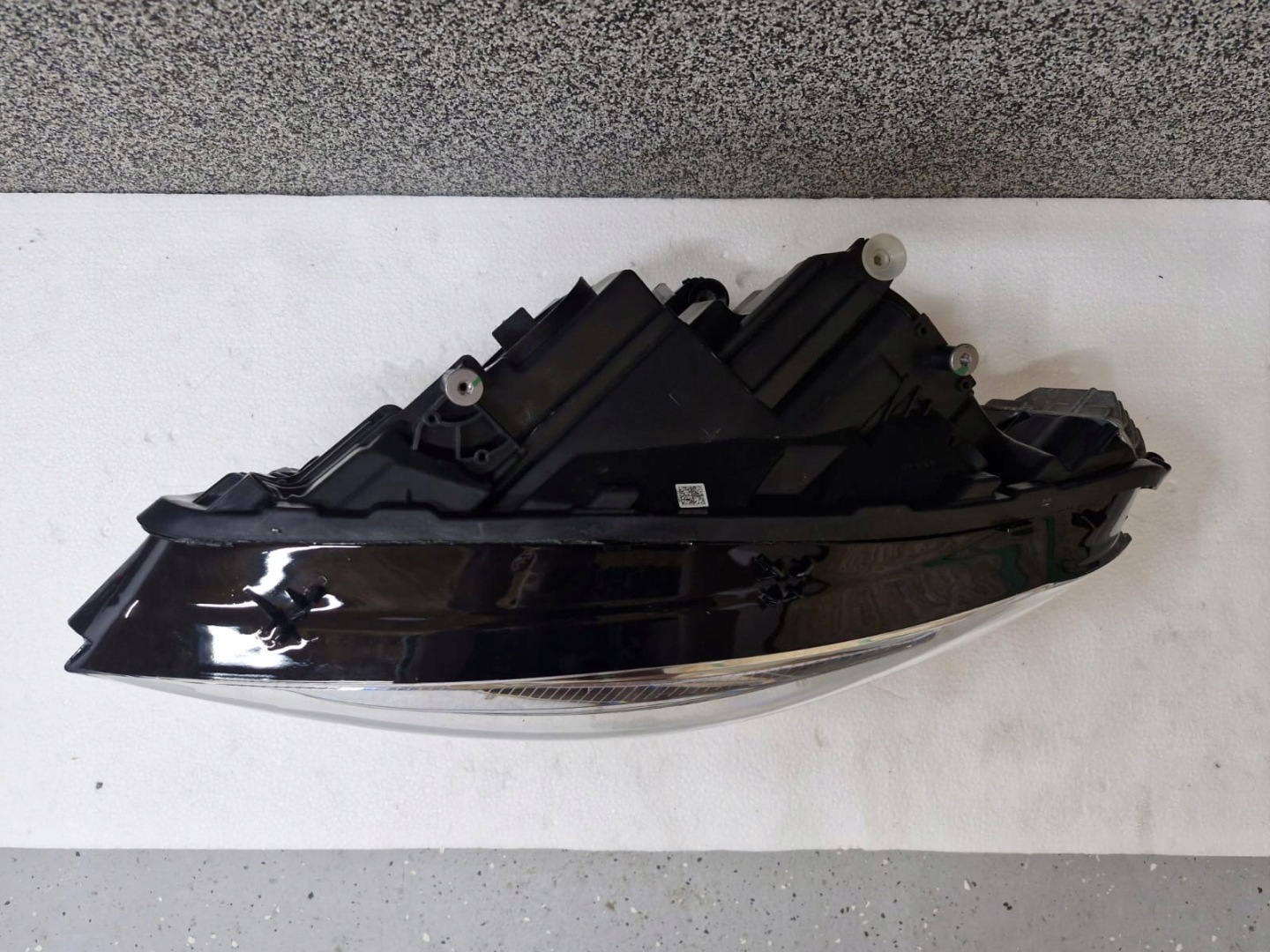 light left Mercedes GLA W247 FULL LED Multibeam LED