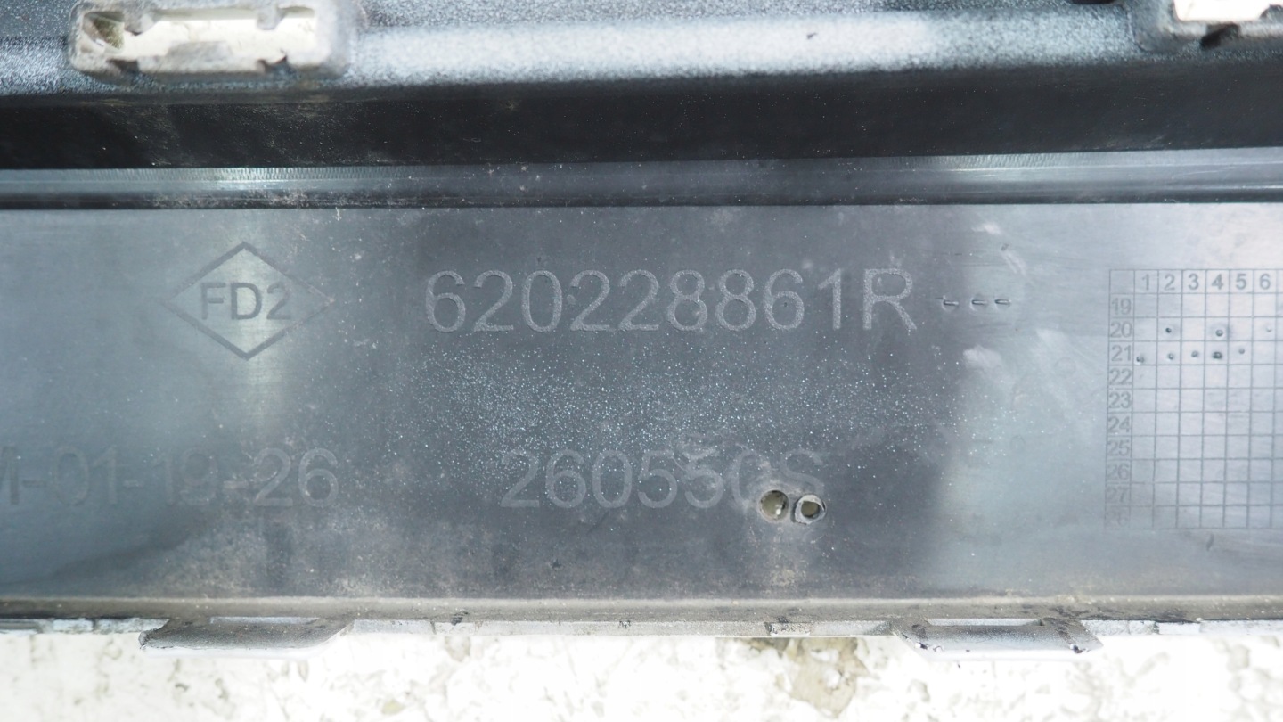 Dacia Sandero III Stepway bumper front front 620228861R