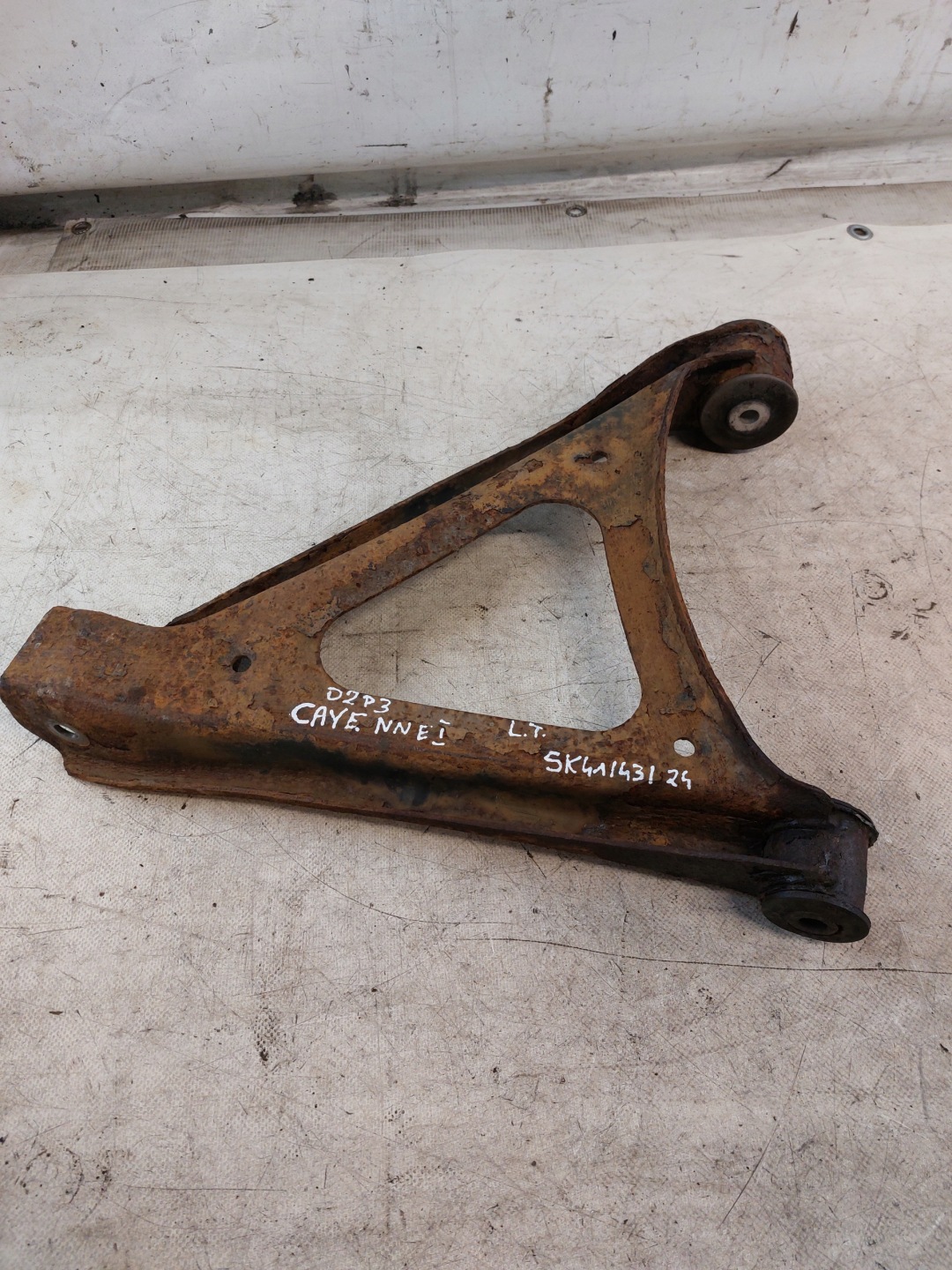 Querlenker links hinten PORSCHE CAYENNE und