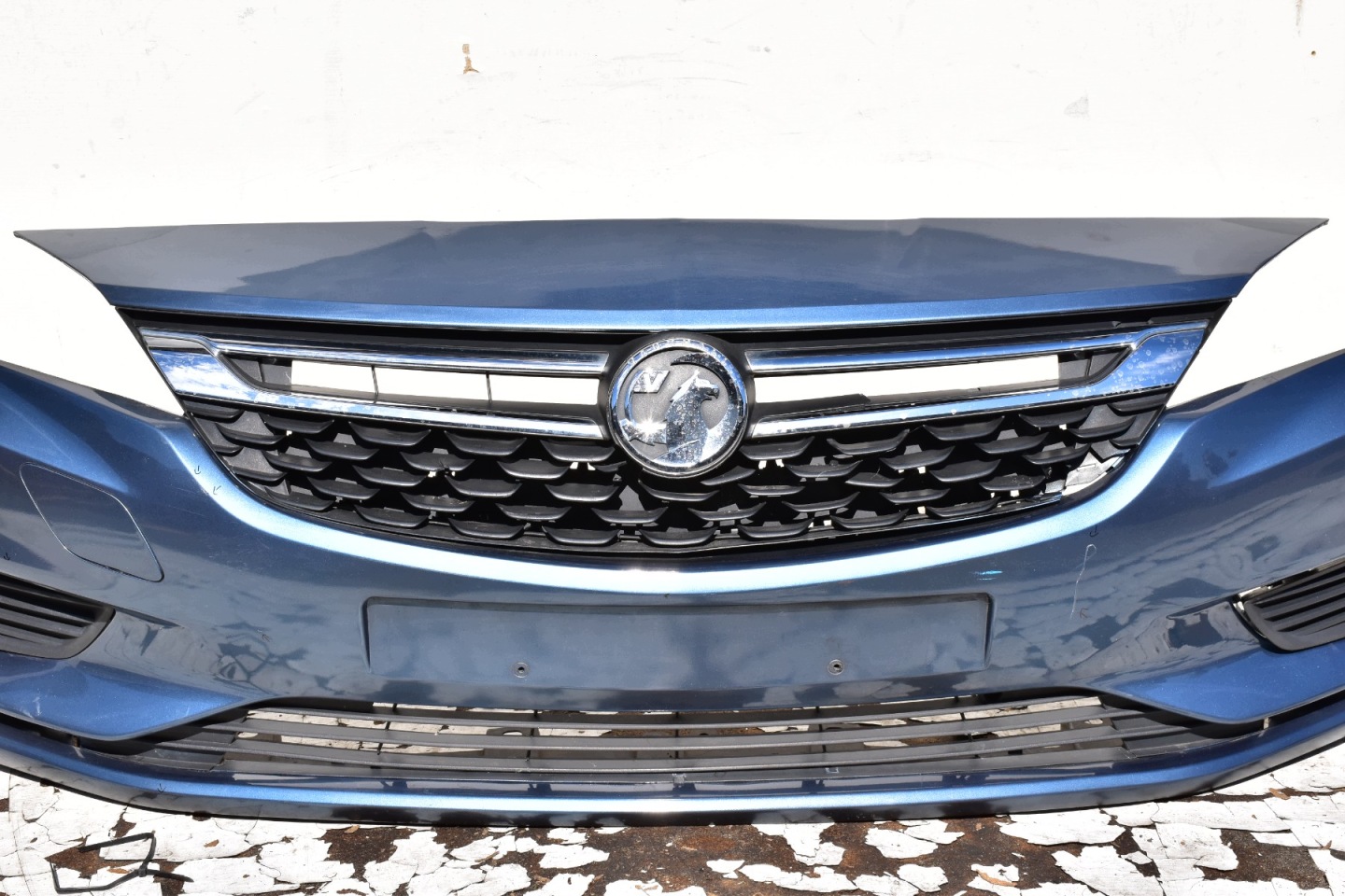 bumper front OPEL ASTRA K 2015-2019 Kod lakieru: 22S