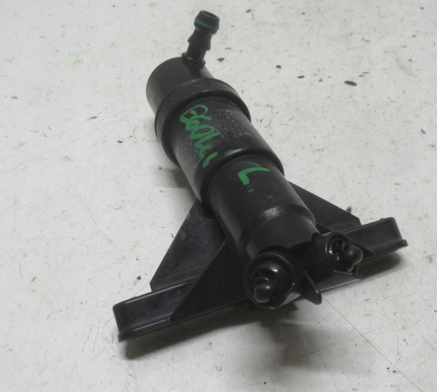 BMW E60 3.0 LCI 08R Waschwasserdüse lichte links