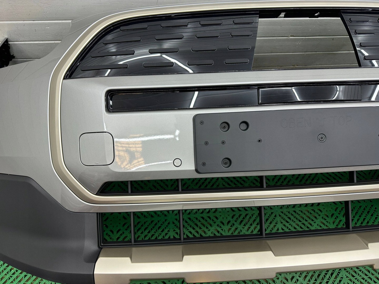 front bumper Mini Countryman U25 complete colour C67 MELTLNG SILVER