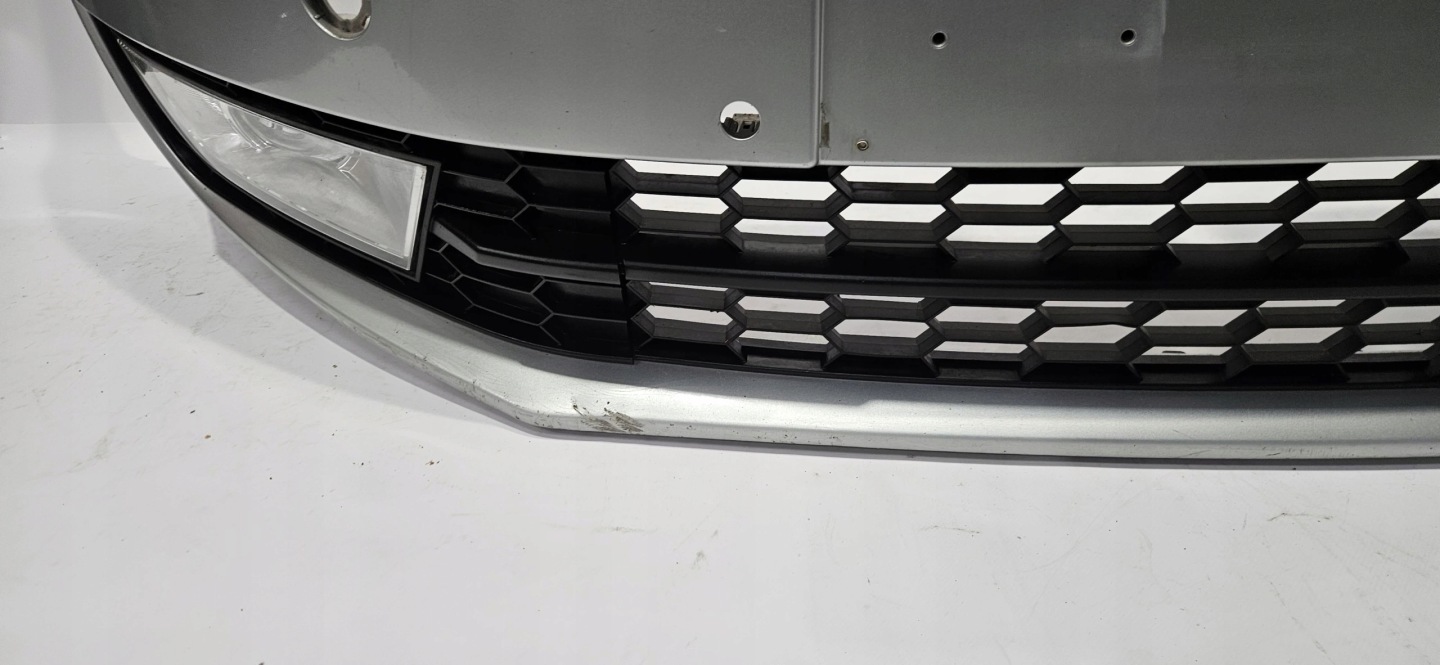 front bumper grille SKODA OCTAVIA III 12- PDC washers original 5E0807221
