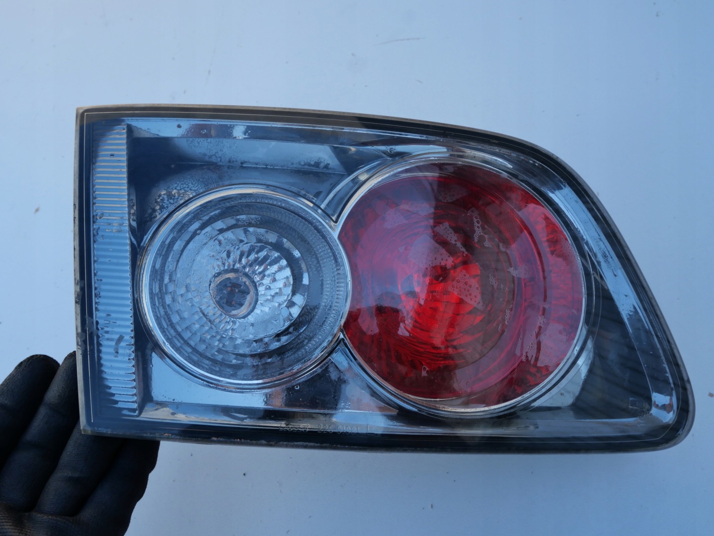light left rear W KLAPIE MAZDA 6 and 226-61974