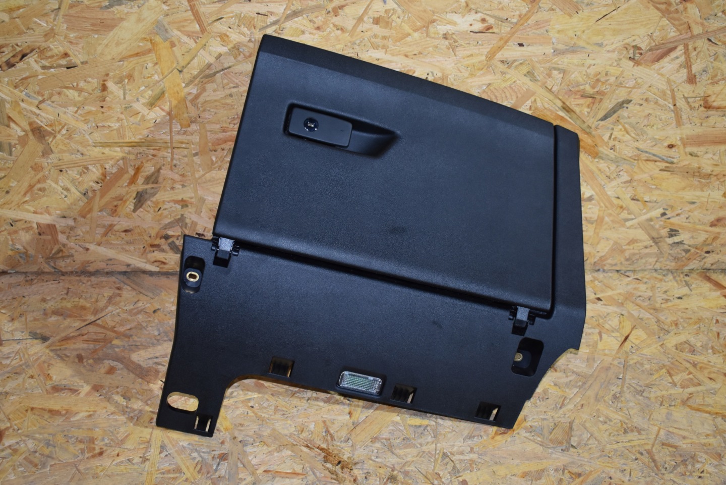 IDEALNY passenger compartment consoles AUDI A5 B10 1