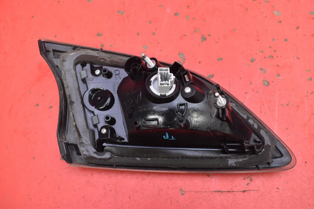 light right rear part rear BBN7513F0 MAZDA 3 2 II BL 5D HB 09-13