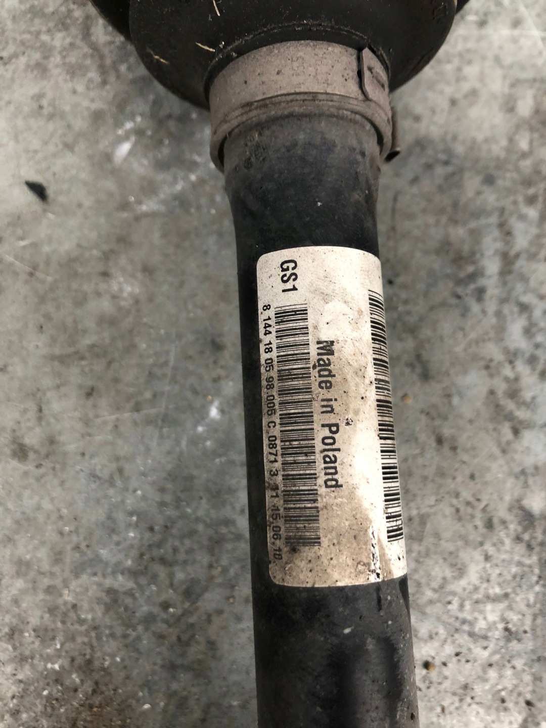 semi-axis right left CAYENNE 7P 3.0 TDI AUTOMAT