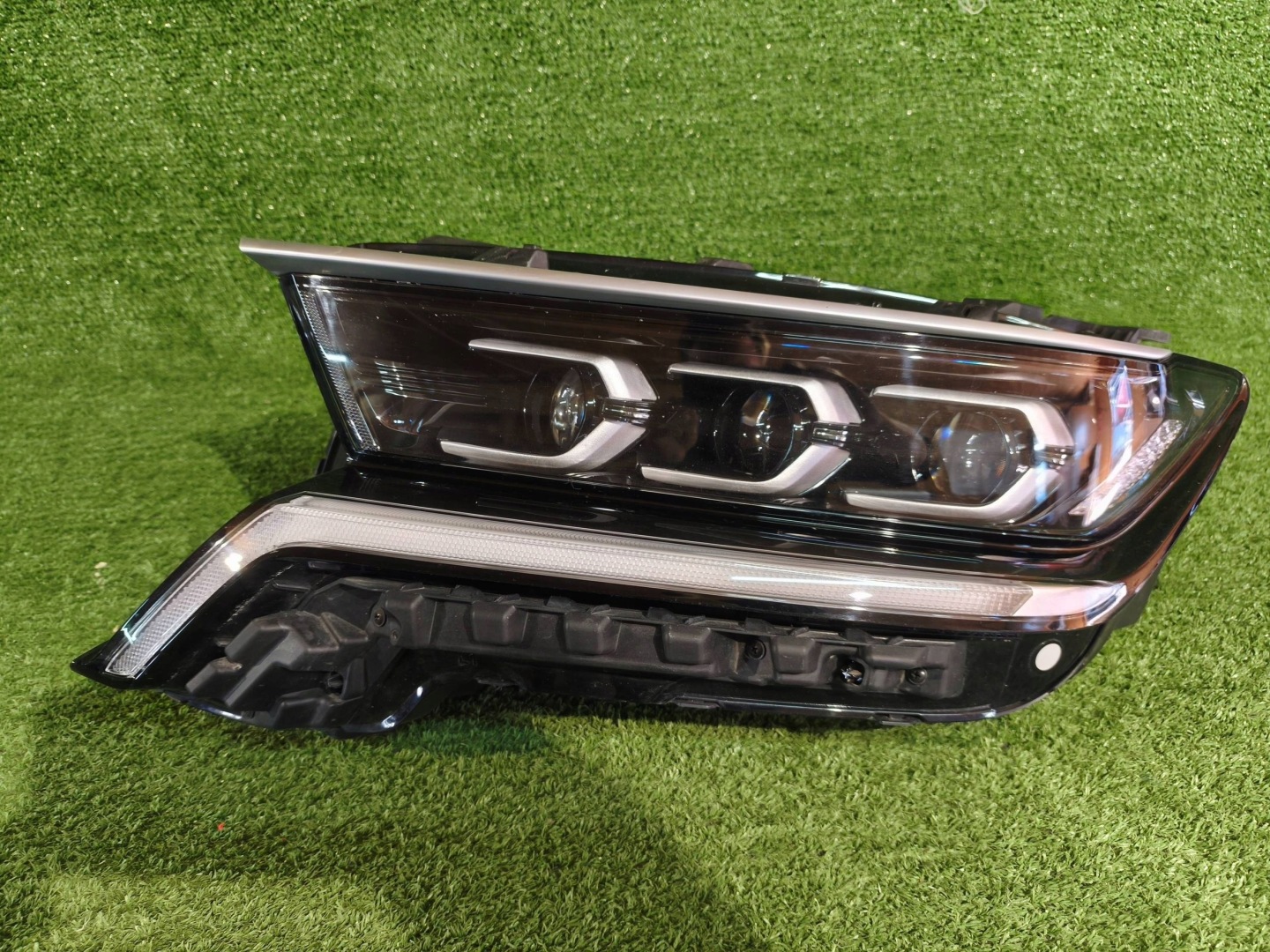 REFLEKTOR left front KIA SORENTO IV 21- FULL LED NR.R1174