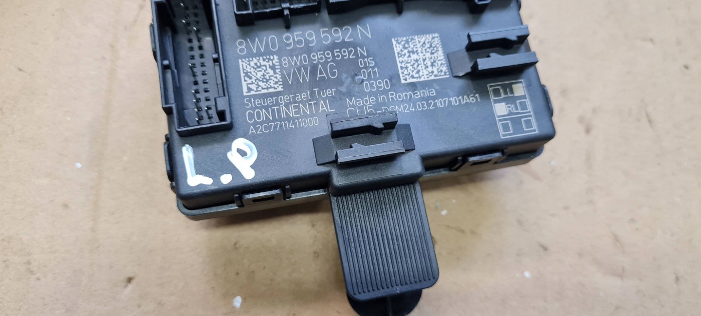 A5 8W S5 LIFT control unit module door 8W0959592N A4 B9 8W