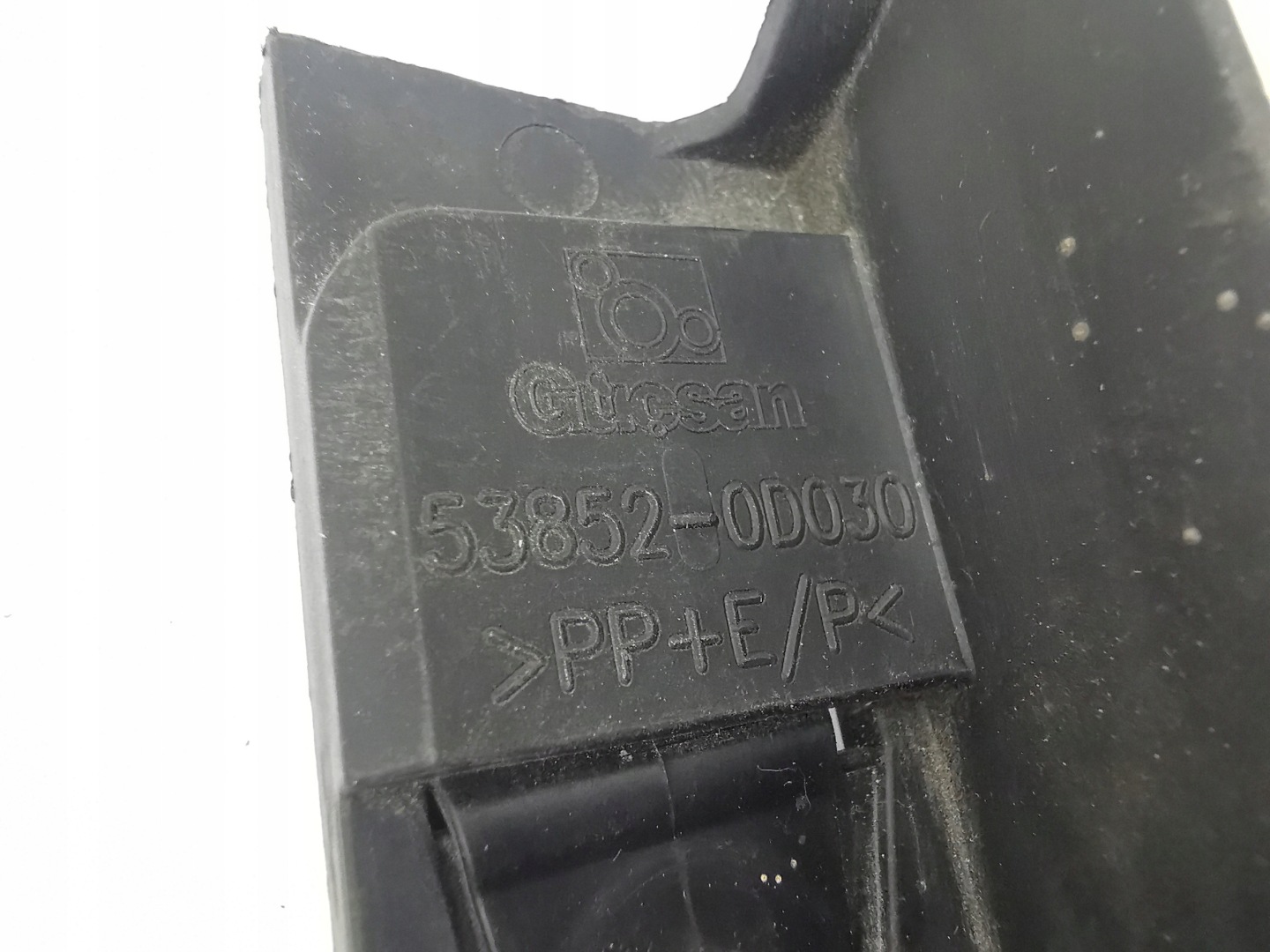 mudguard mudguard flap left front TOYOTA YARIS III 53852-0D030