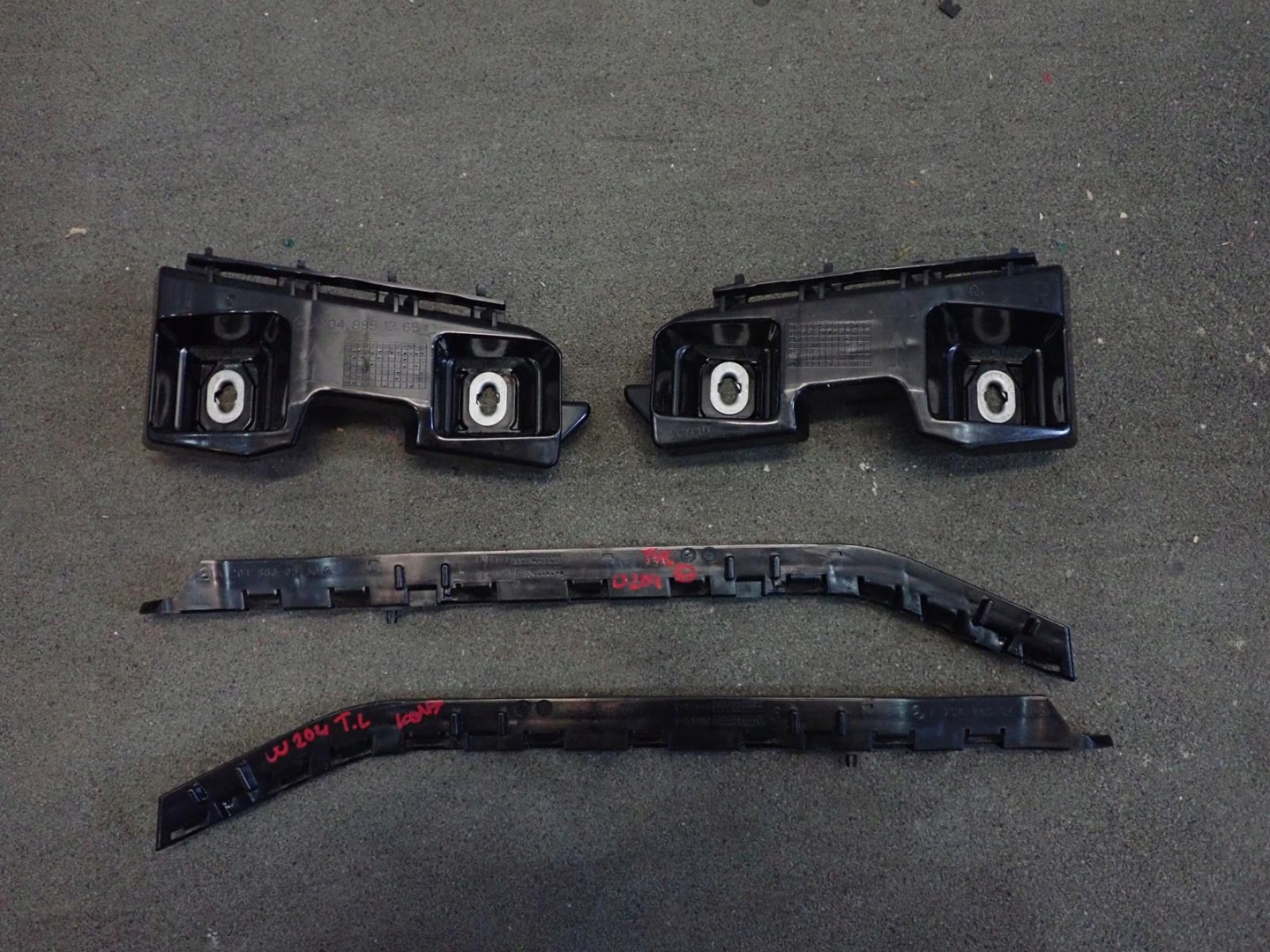 bumper bracket right left rear part MERCEDES W204 C-KL