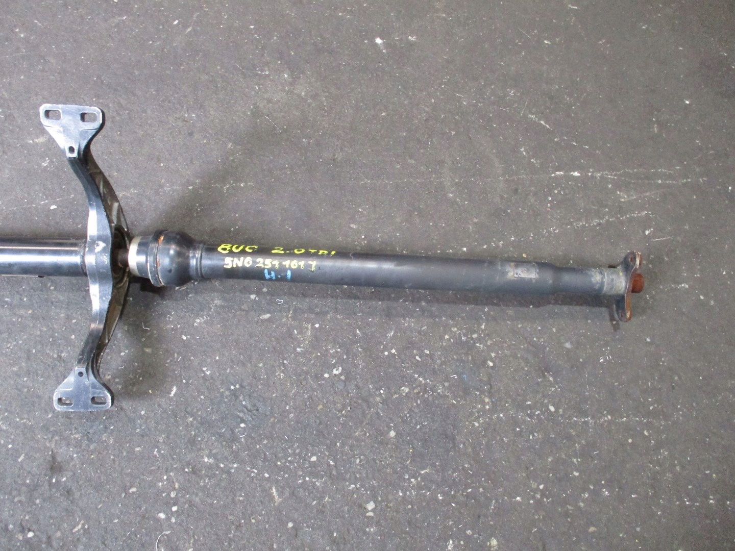 cardan Audi Q3 2.0TDI 5N0521101J