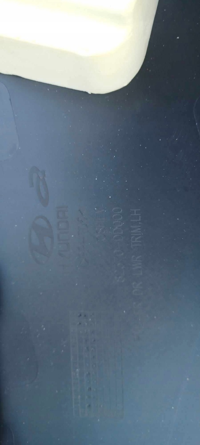 upholstery side door left front HYUNDAI KONA 82370-DD000