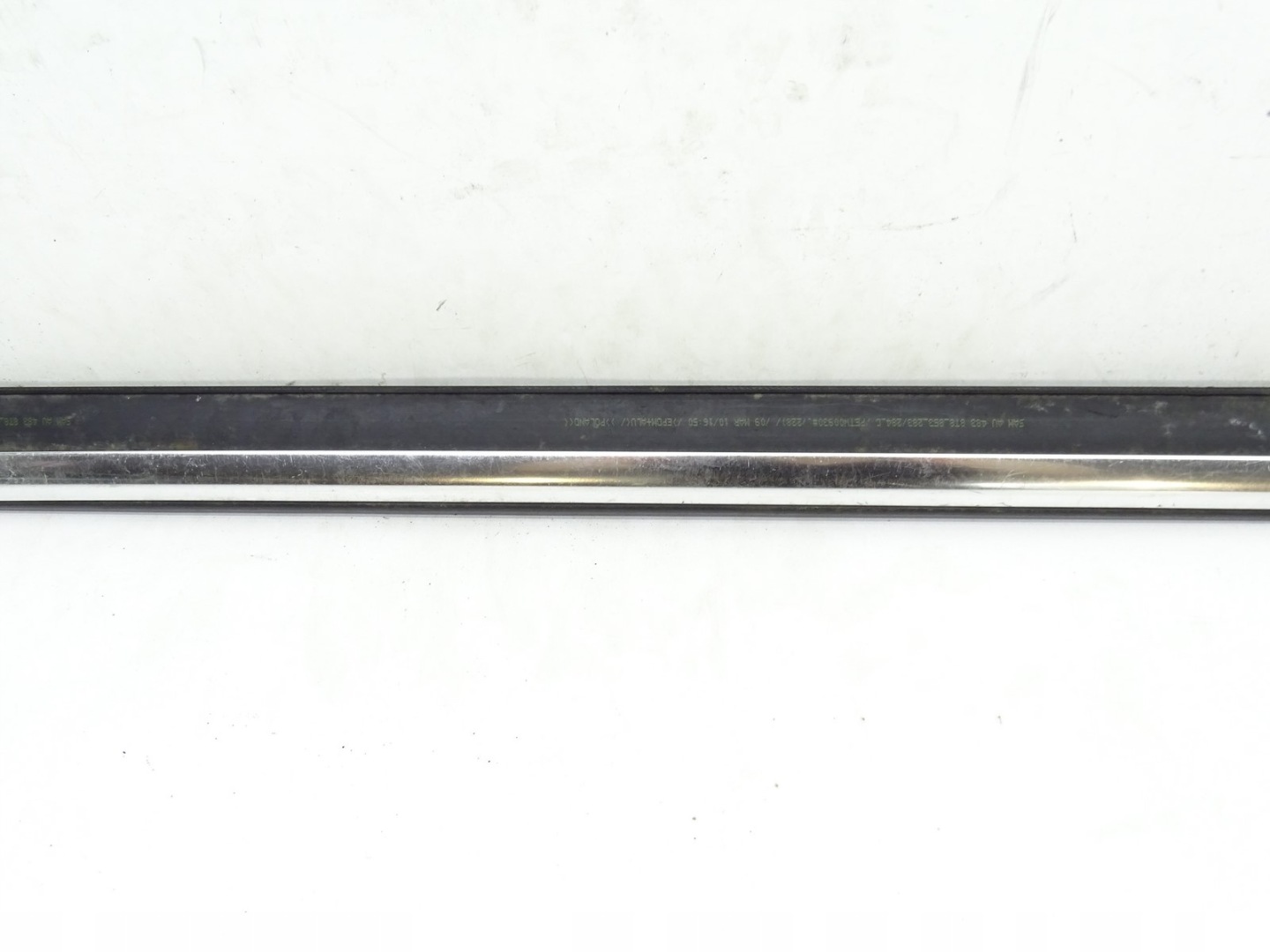 moulding dust right front AUDI A5 8T 5D SB 8T8853284D