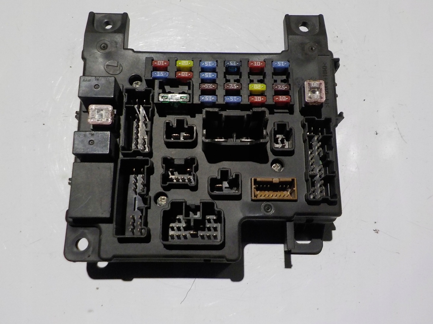 MITSUBISHI OUTLANDER II module compartment 8637A824