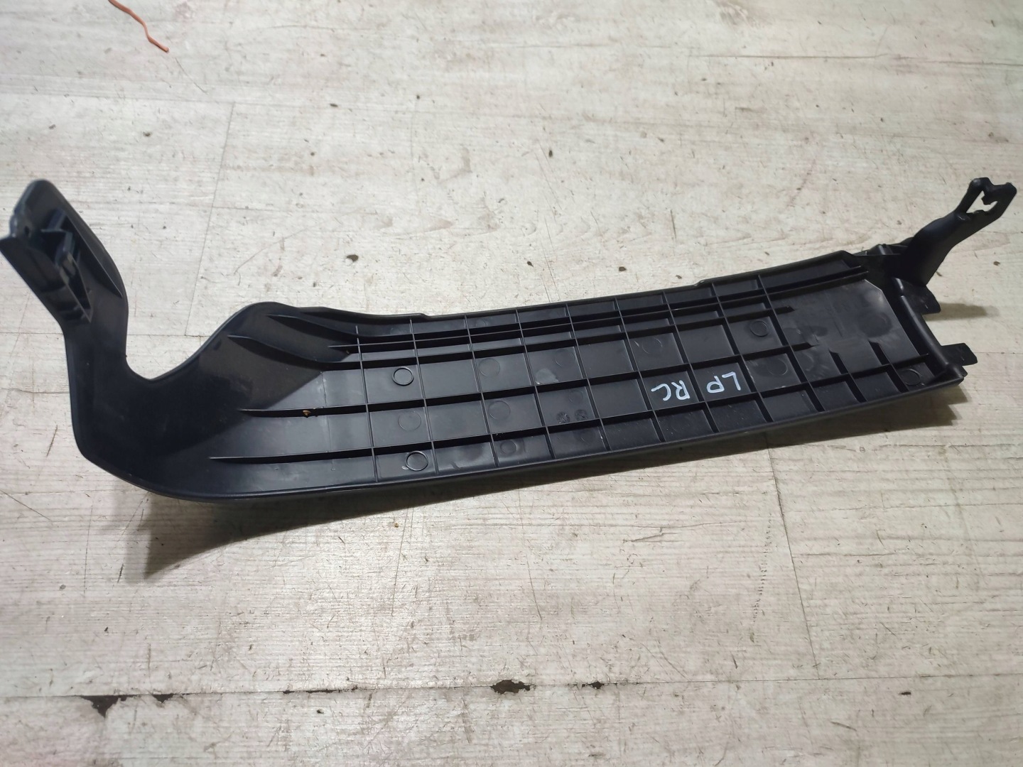 Lexus RC 2019 front side left side seat