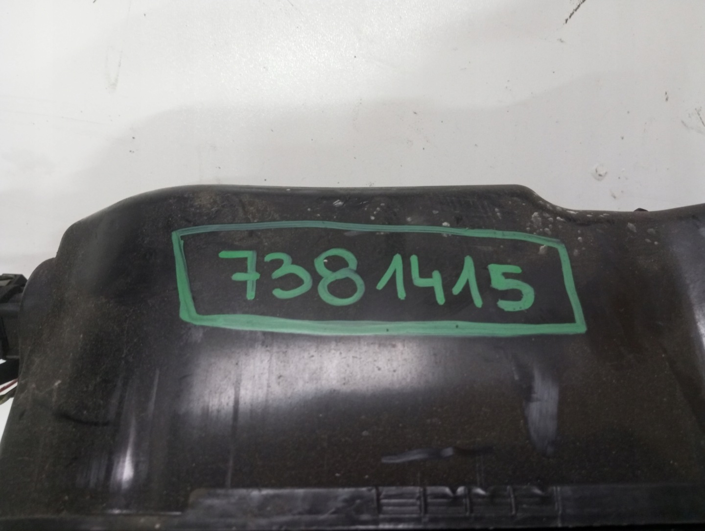 Behälter ADBLUE G30 G31 BMW 5 7381415