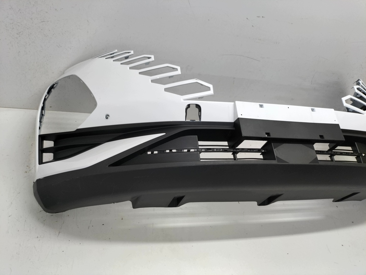 front bumper front OMODA 5 V C5 22