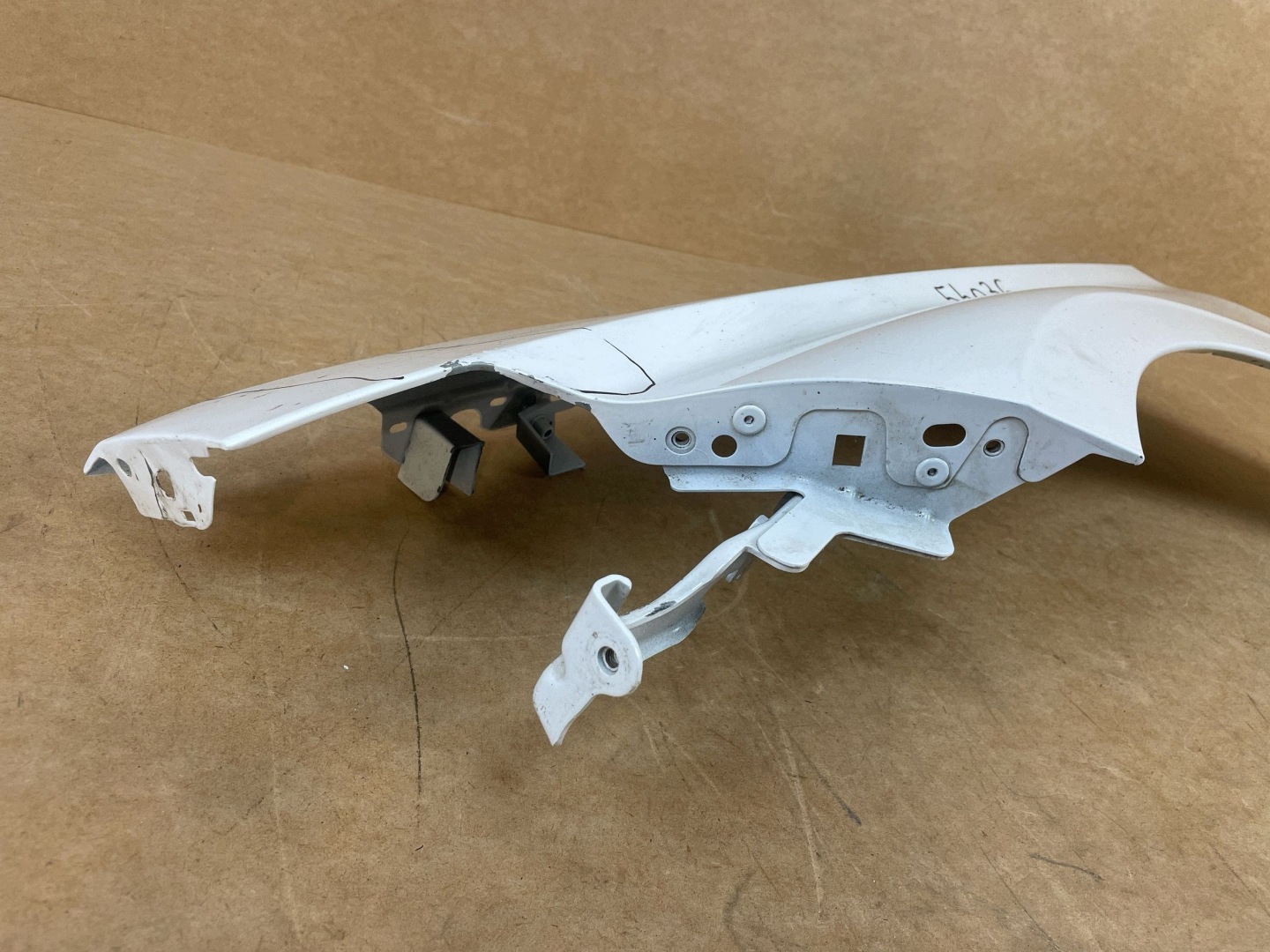 fender left front front mudguard side PEUGEOT 308 III T10 2021-2025