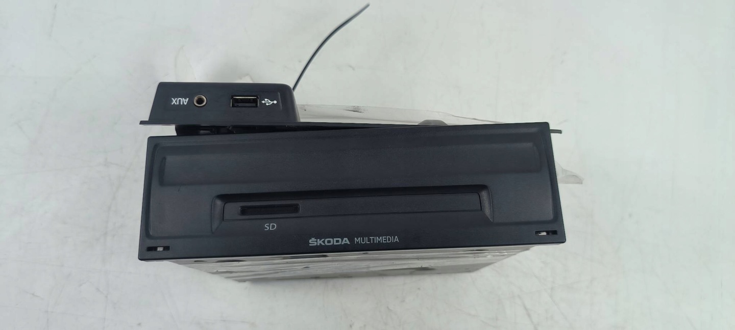 card reader SD SKODA OCTAVIA III LIFT