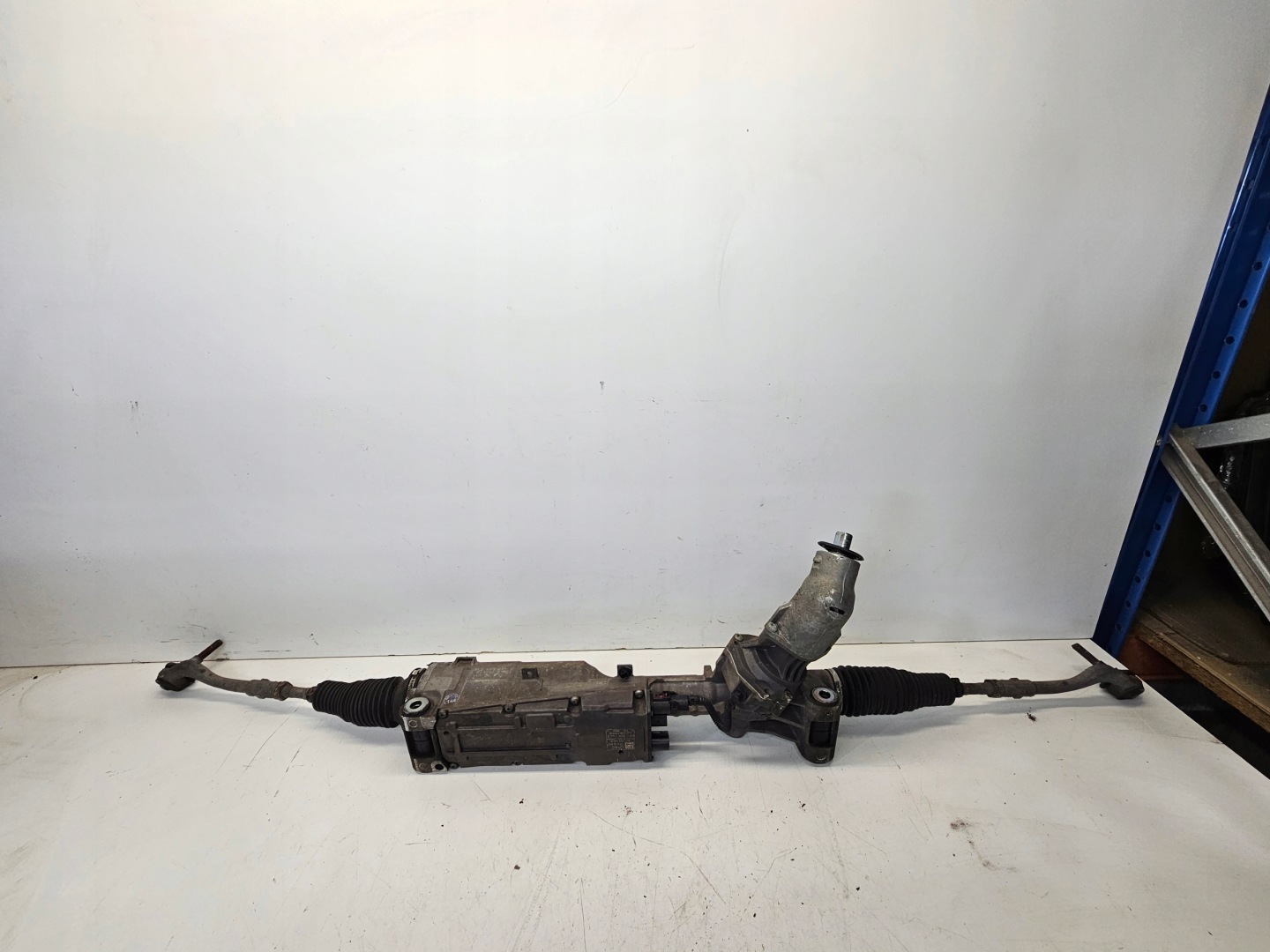Boîter direction Électrique AUDI A4 B8 A5 8T LIFT 8K2423055AD