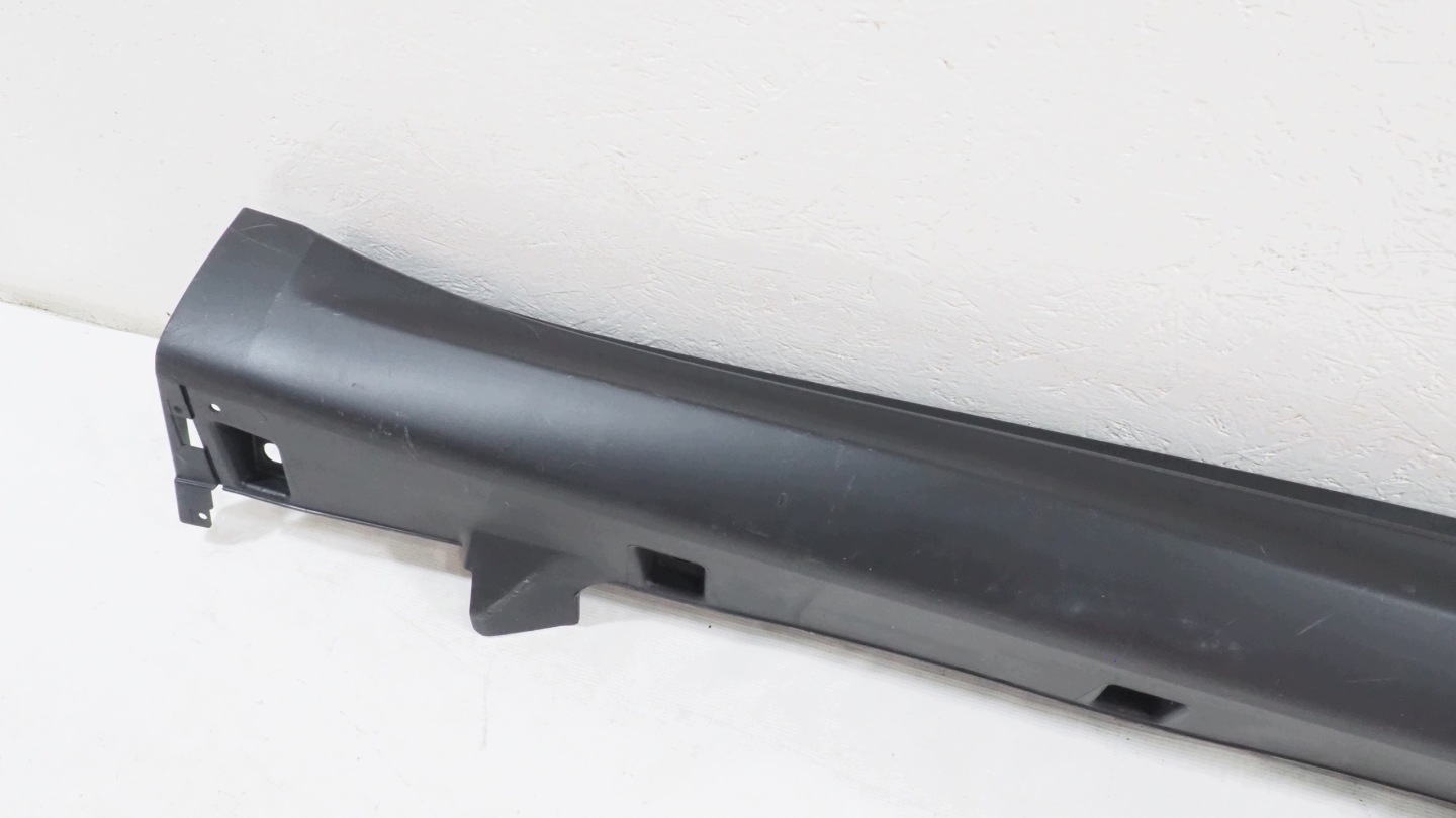 Suzuki Vitara III moulding threshold right 77231-54P0