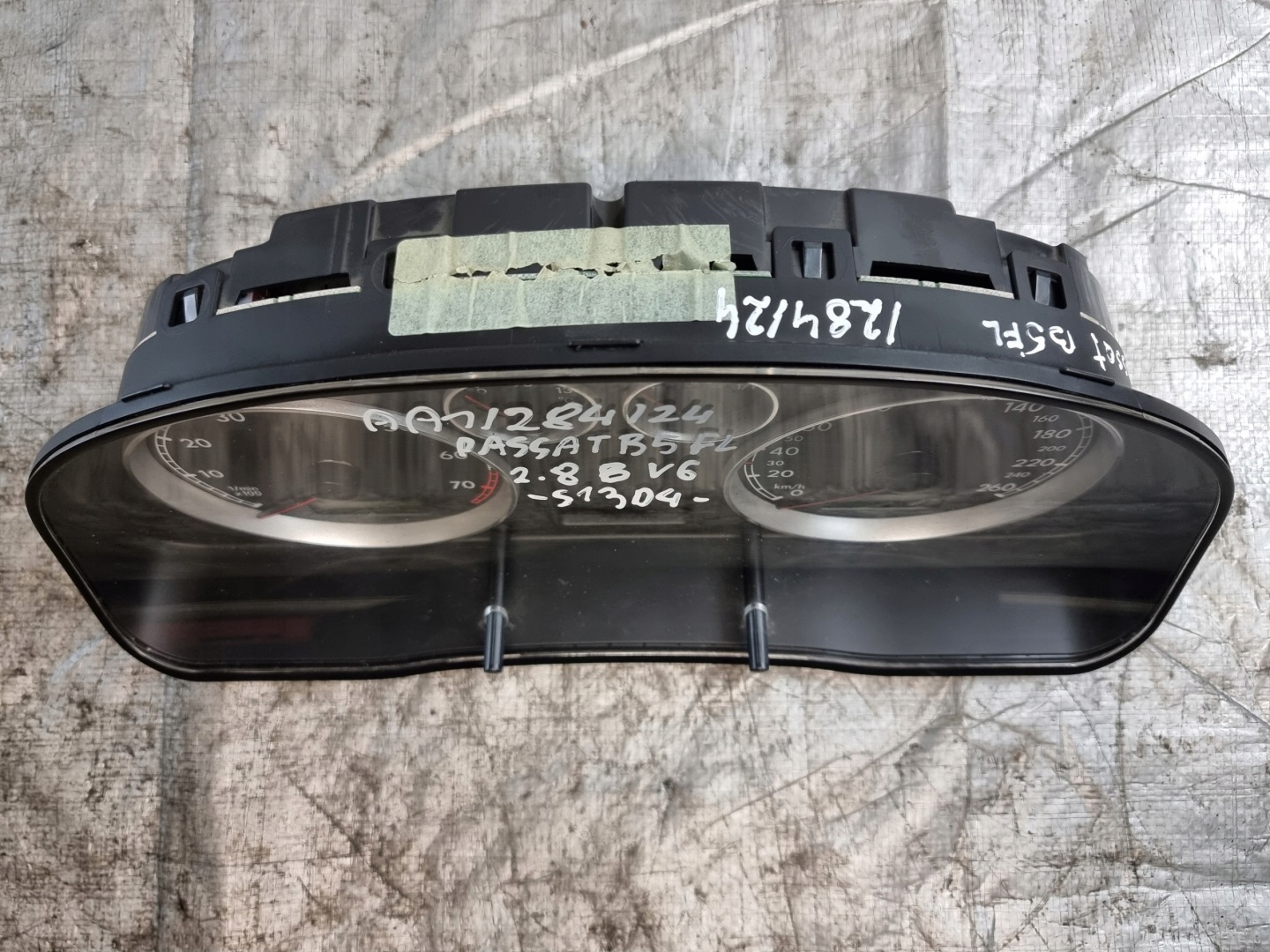 dials dials OE 3B0920827 VW PASSAT B5 FL 2.8B V6 142kW 01r
