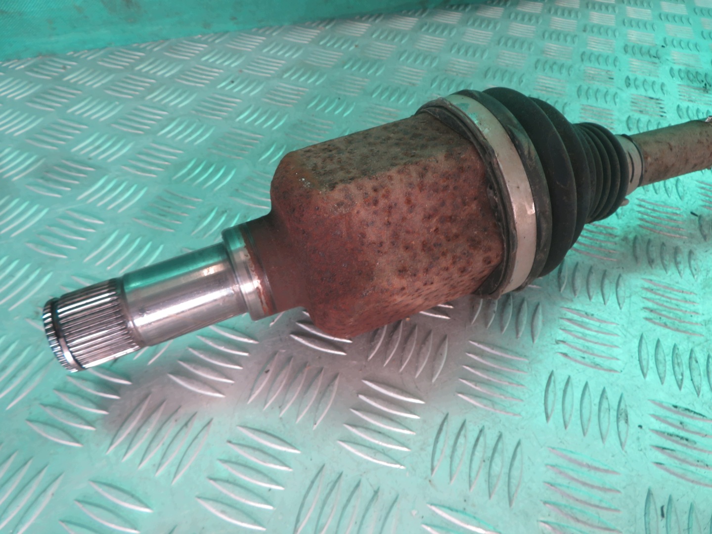 left semi-axis FORD TRANSIT CUSTOM 2.0 17R BK21-3B437-AC