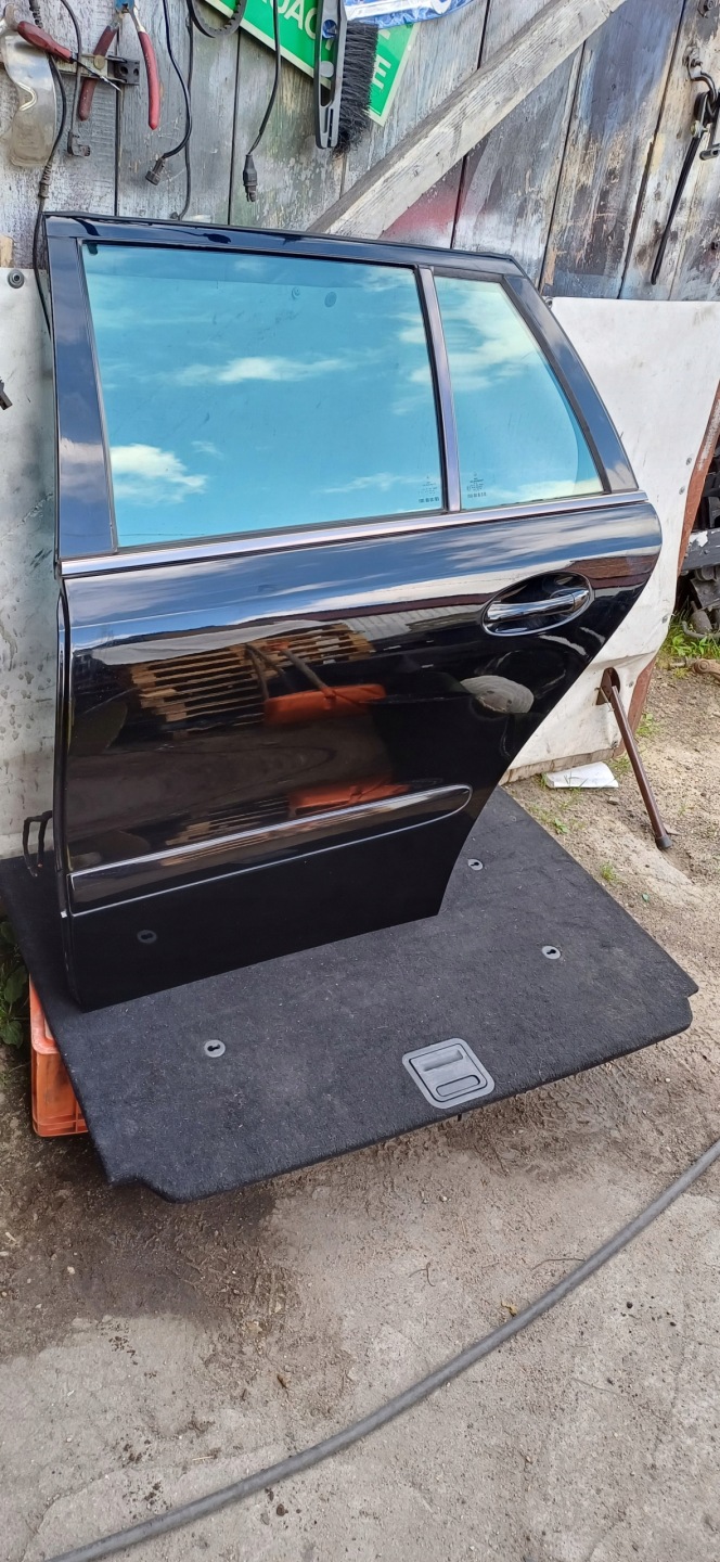 MERCEDES W211 Tür links heck 040 KOMBI