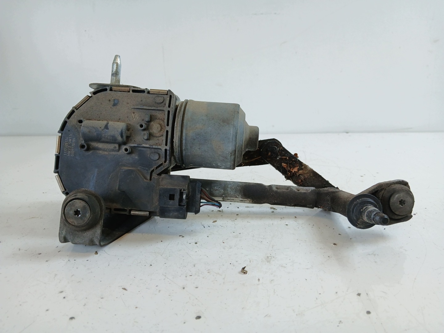 VW TOURAN and wiper mechanism left front 1T0955119C
