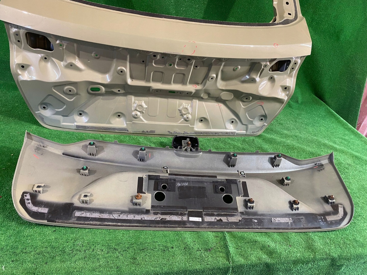 boot doors rear part boot cap HONDA HR-V III 22