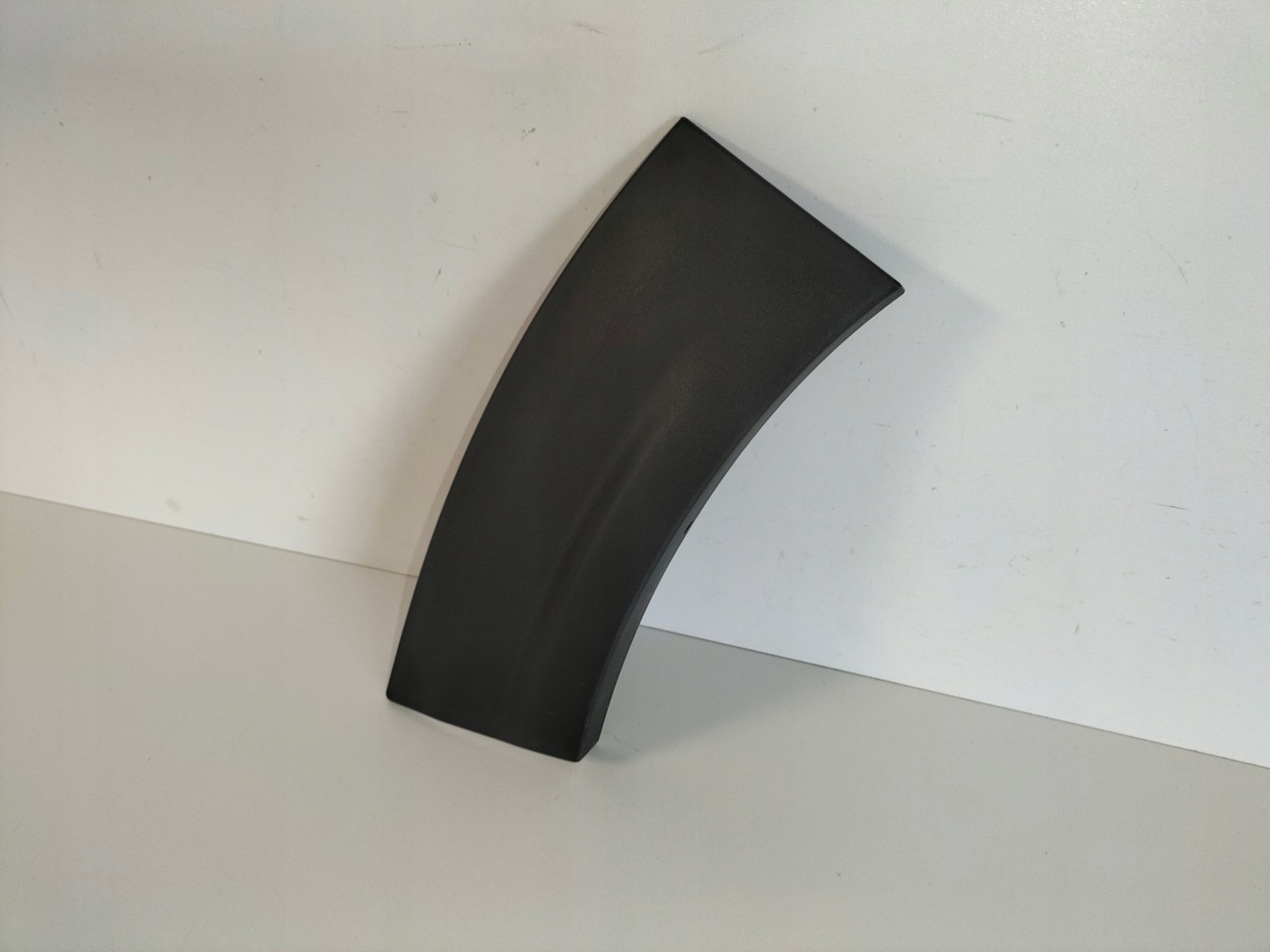 cap moulding of a bumper rear part right DACIA DUSTER II 17