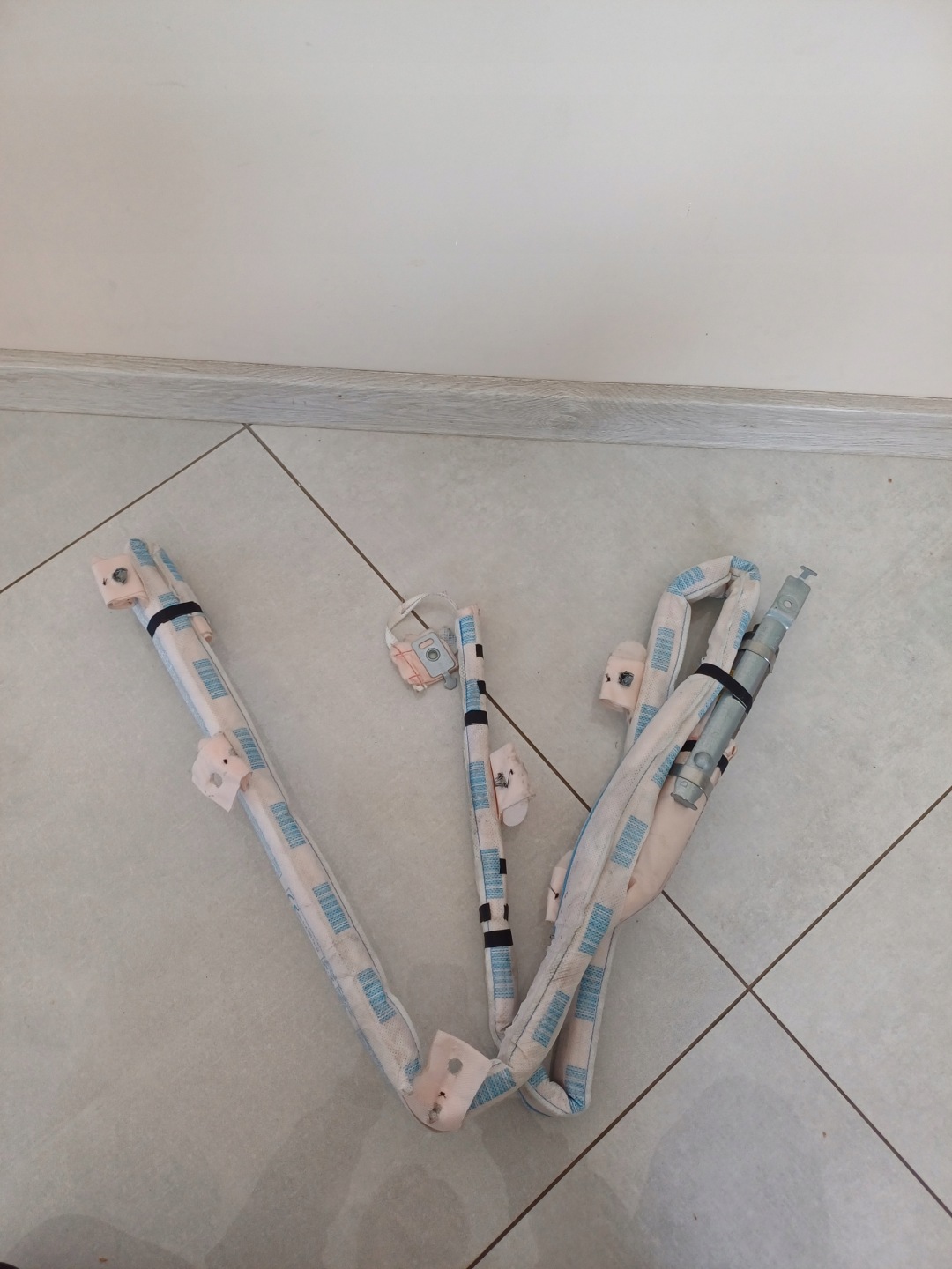 Dachvorhang Airbag links AUDI Q2 81A 81A880741D